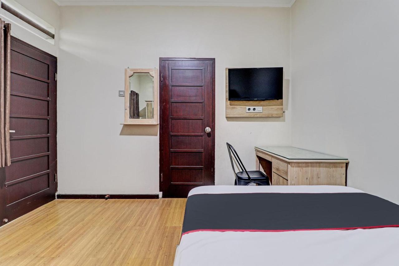 Capital O 92705 Lea Dago Syariah Hotel Bandung