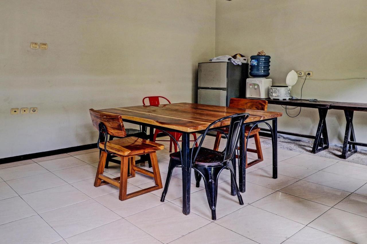 Hotel Capital O 92705 Lea Dago Syariah